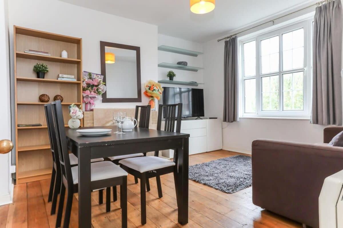 2 Bedroom Apartment In Waterloo Central Λονδίνο Εξωτερικό φωτογραφία